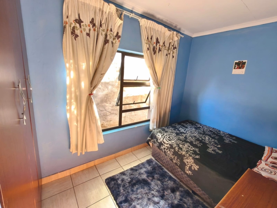 4 Bedroom Property for Sale in Mooivallei Park North West